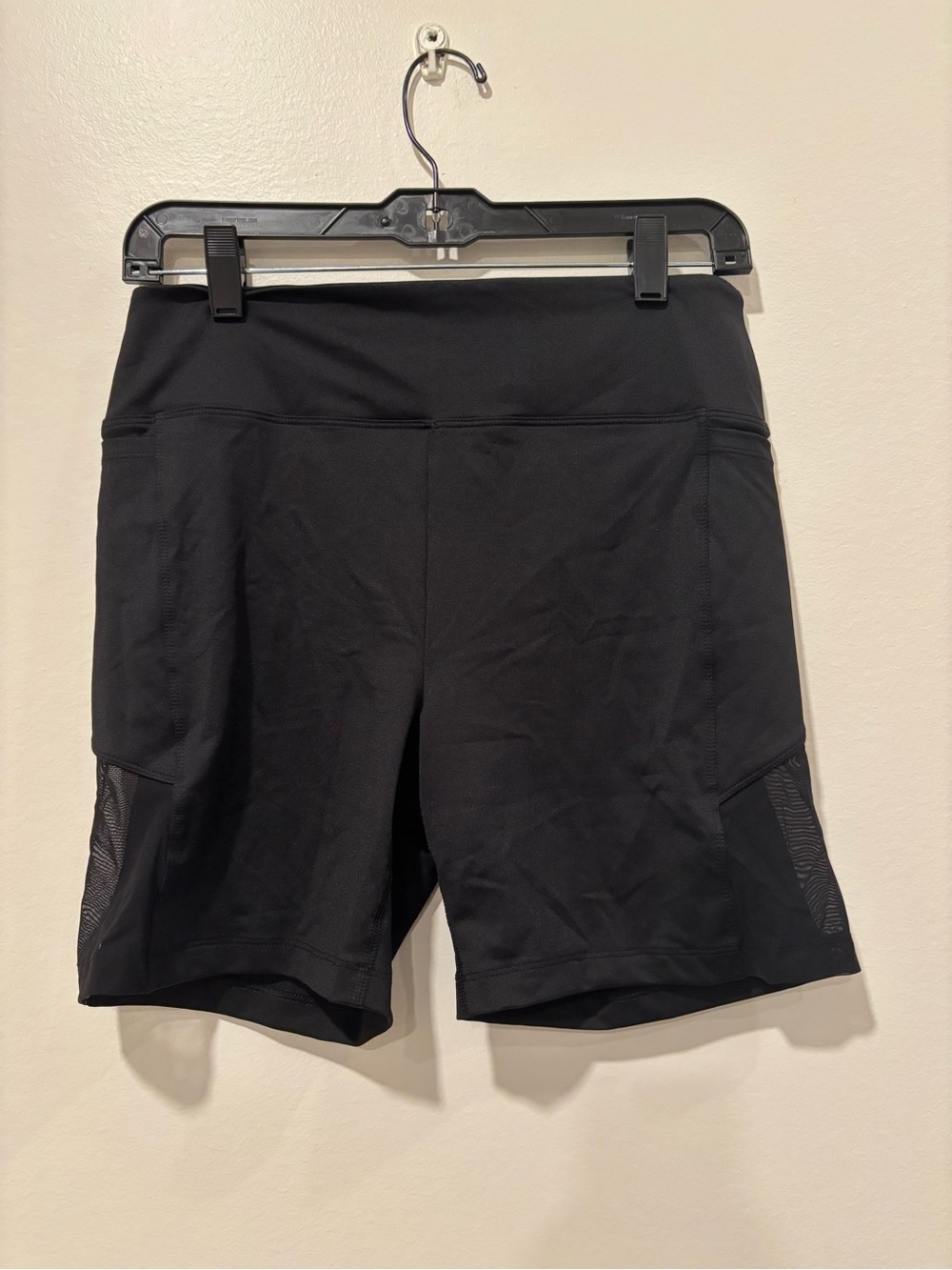 Women's Black Athletic Mesh Pocket Bike Shorts